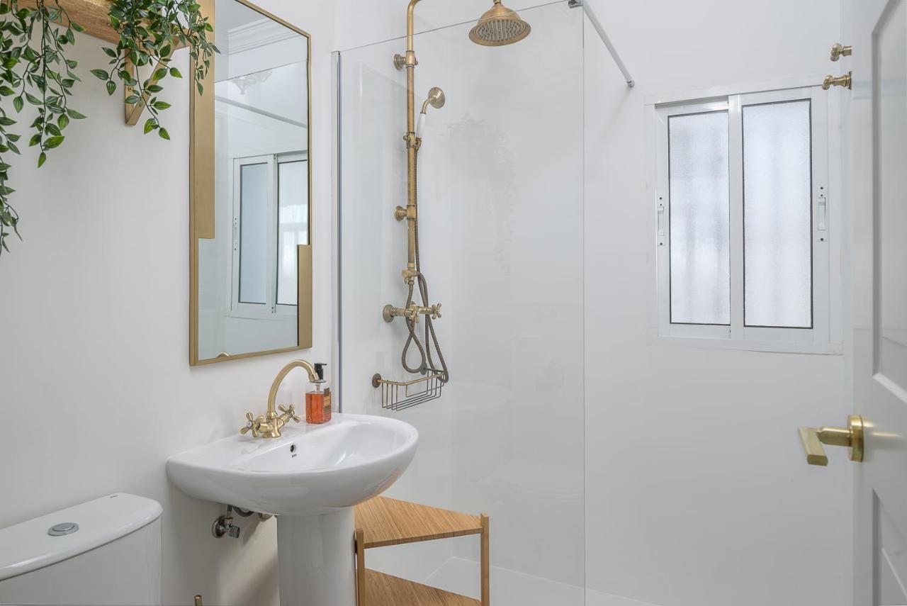 Bianca Chic Studio - Carihuela Beach At 300M 托雷莫利诺斯 外观 照片